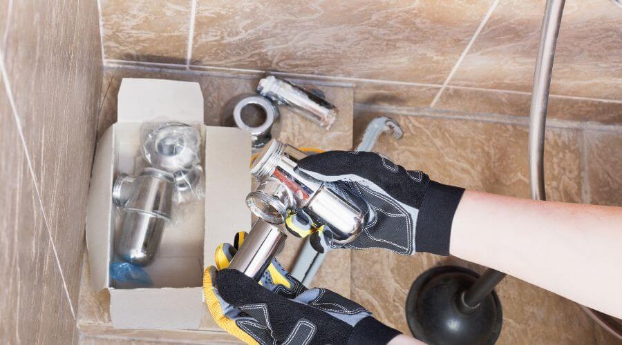 Expert flood damage restoration services in Raywick, KY